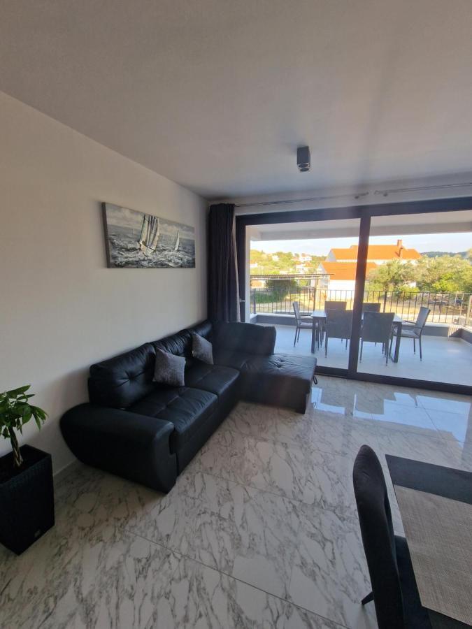 Apartments Marebella Lumbarda Exterior foto