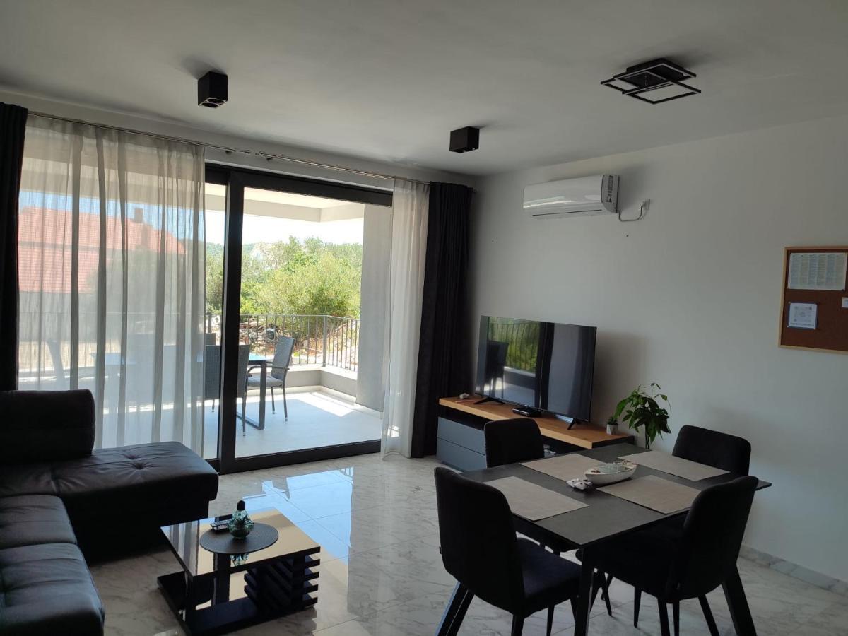 Apartments Marebella Lumbarda Exterior foto
